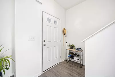 325 Green Acres Drive, Johnstown, OH 43031 - Photo 5