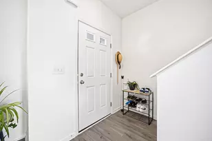 325 Green Acres Dr, Johnstown, OH 43031 - Photo 5