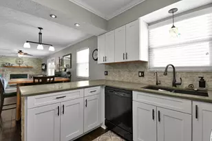 11681 Village Way, Pickerington, OH 43147 - Photo 9