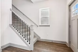 910 Ellsworth Ave, Columbus, OH 43206 - Photo 7