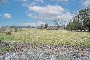 13731 Saw Mill Rd, Hillsboro, OH 45133 - Photo 5