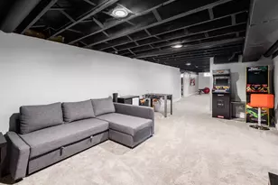 7801 Harlem Rd, Westerville, OH 43081 - Photo 29