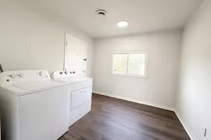 1619 Basil Dr, Columbus, OH 43227 - Photo 13