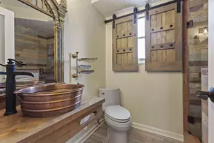 11241 Center Rd, Garrettsville, OH 44231 - Photo 9