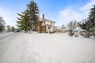 230 W Columbus St, Mount Sterling, OH 43143 - Photo 63