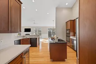 45 E California Ave, Columbus, OH 43202 - Photo 15