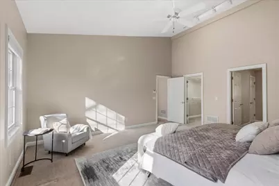 45 E California Avenue, Columbus, OH 43202 - Photo 29