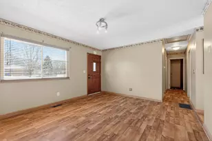 3458 S 8th St, Columbus, OH 43207 - Photo 9