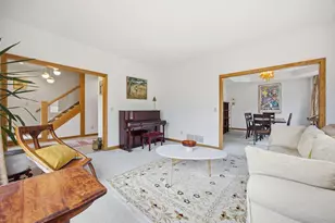 2900 Wickliffe Woods Ct, Columbus, OH 43221 - Photo 19