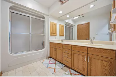 2900 Wickliffe Woods Court, Columbus, OH 43221 - Photo 59