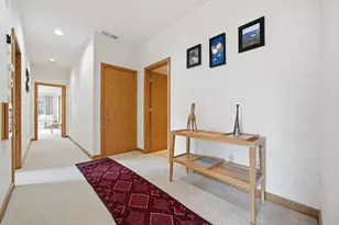 2900 Wickliffe Woods Ct, Columbus, OH 43221 - Photo 47