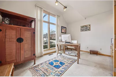 2900 Wickliffe Woods Court, Columbus, OH 43221 - Photo 11