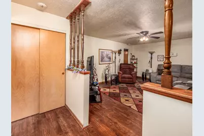 3267 Castleton Street, Grove City, OH 43123 - Photo 5