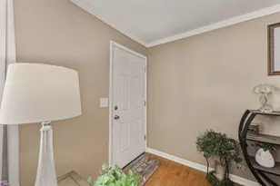 93 N Utah Ave, Newark, OH 43055 - Photo 3