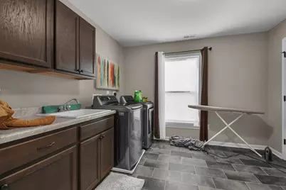 8427 Chesapeake Way NW, Pickerington, OH 43147 - Photo 39