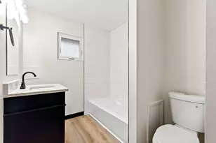 2362 Woodbrook Cir N, Columbus, OH 43223 - Photo 21