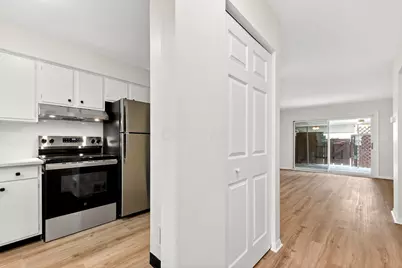 2362 Woodbrook Circle N #81, Columbus, OH 43223 - Photo 3