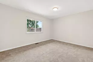 2362 Woodbrook Cir N, Columbus, OH 43223 - Photo 15