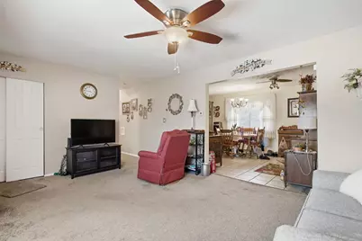 670 Hillsdale Drive, West Jefferson, OH 43162 - Photo 7