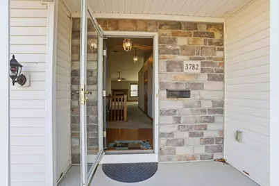 3782 Willowtree Lane, Columbus, OH 43207 - Photo 7