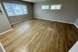 2407 Marcia Dr, Columbus, OH 43211 - Photo 7