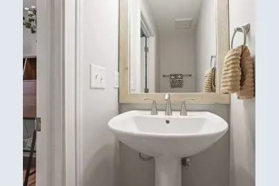 138 E Greenwood Avenue, Columbus, OH 43201 - Photo 13