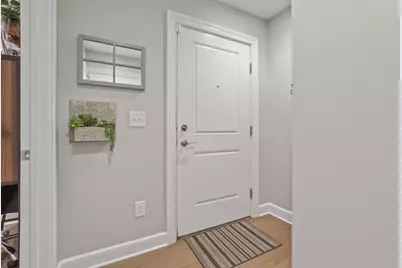 138 E Greenwood Avenue, Columbus, OH 43201 - Photo 7