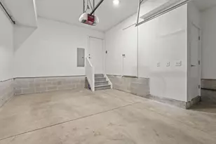 138 E Greenwood Ave, Columbus, OH 43201 - Photo 39