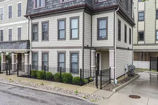 138 E Greenwood Ave, Columbus, OH 43201 - Photo 3