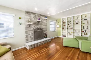 207 S Huron Ave, Columbus, OH 43204 - Photo 15