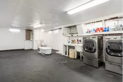 207 S Huron Avenue, Columbus, OH 43204 - Photo 35