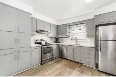 207 S Huron Avenue, Columbus, OH 43204 - Photo 23