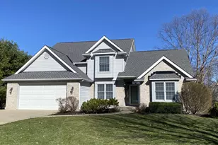 28 Calumet Dr N, Granville, OH 43023 - Photo 1