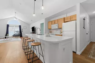 1930 Farmbrook Cir S, Grove City, OH 43123 - Photo 13