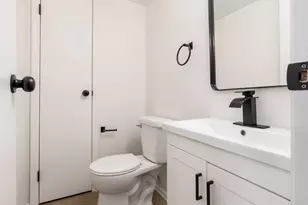 443 Clairbrook Ave, Columbus, OH 43228 - Photo 23