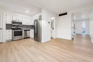 443 Clairbrook Ave, Columbus, OH 43228 - Photo 11