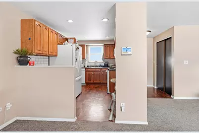 7302 Belle Plain Drive, Dayton, OH 45424 - Photo 5