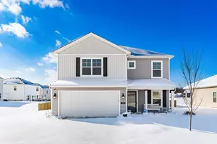 395 Jameson Ln, Newark, OH 43055 - Photo 1