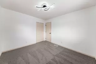 5207 Kornwal Dr, Columbus, OH 43232 - Photo 27