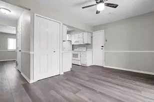 2278 Wadsworth Dr, Columbus, OH 43232 - Photo 13