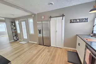 601 Portland Way N, Galion, OH 44833 - Photo 11