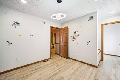 1088 Amherst Boulevard, London, OH 43140 - Photo 25