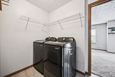 1088 Amherst Boulevard, London, OH 43140 - Photo 13