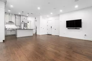 [Address not provided], Columbus, OH 43215 - Photo 9