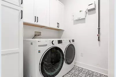 [Address not provided], Columbus, OH 43215 - Photo 19