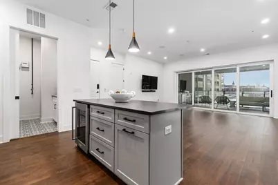 [Address not provided], Columbus, OH 43215 - Photo 15