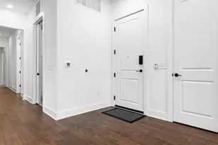 [Address not provided], Columbus, OH 43215 - Photo 5