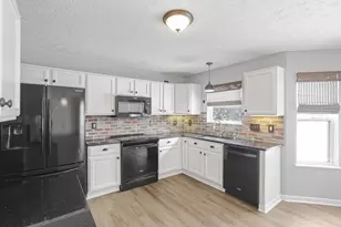 142 Purple Finch Loop, Pataskala, OH 43062 - Photo 13