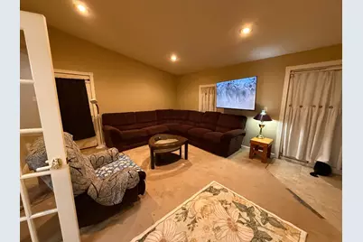 2648 Valleyview Drive, Columbus, OH 43204 - Photo 19