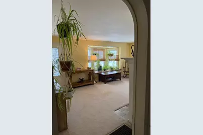 2648 Valleyview Drive, Columbus, OH 43204 - Photo 9